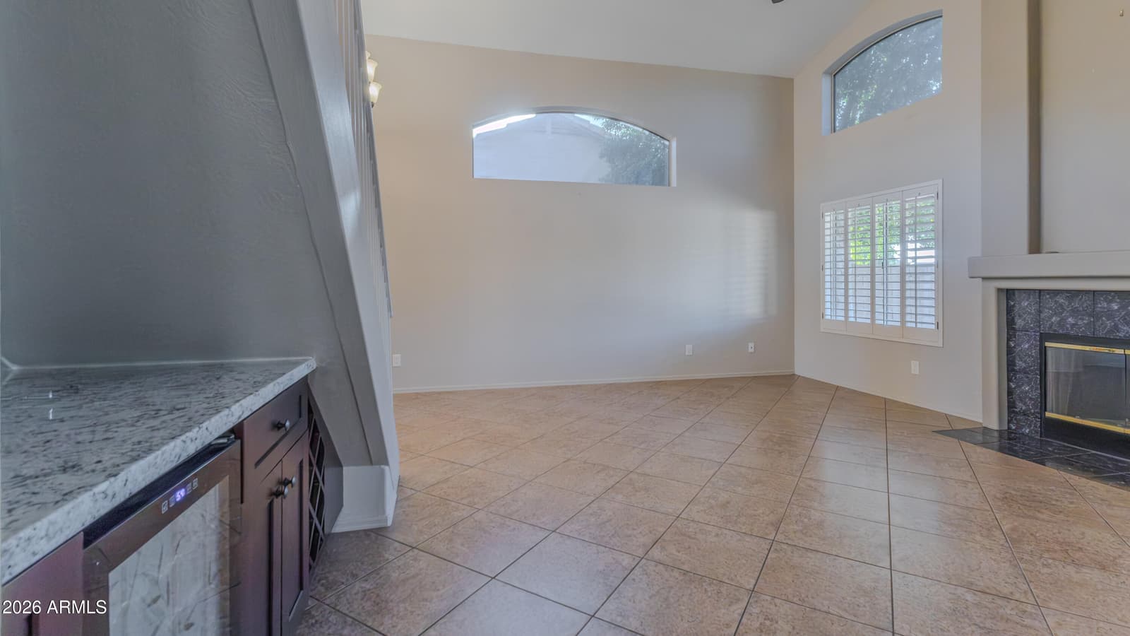 6919 W Via Del Sol Drive, Glendale, AZ 85310 — photo 10 of 32