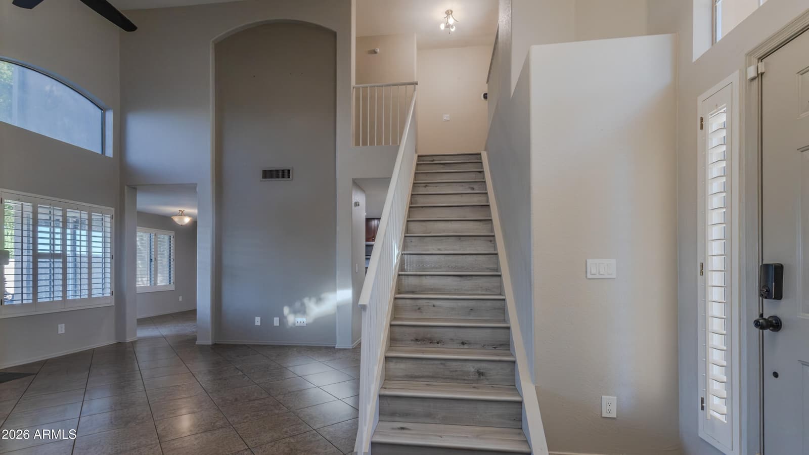 6919 W Via Del Sol Drive, Glendale, AZ 85310 — photo 7 of 32