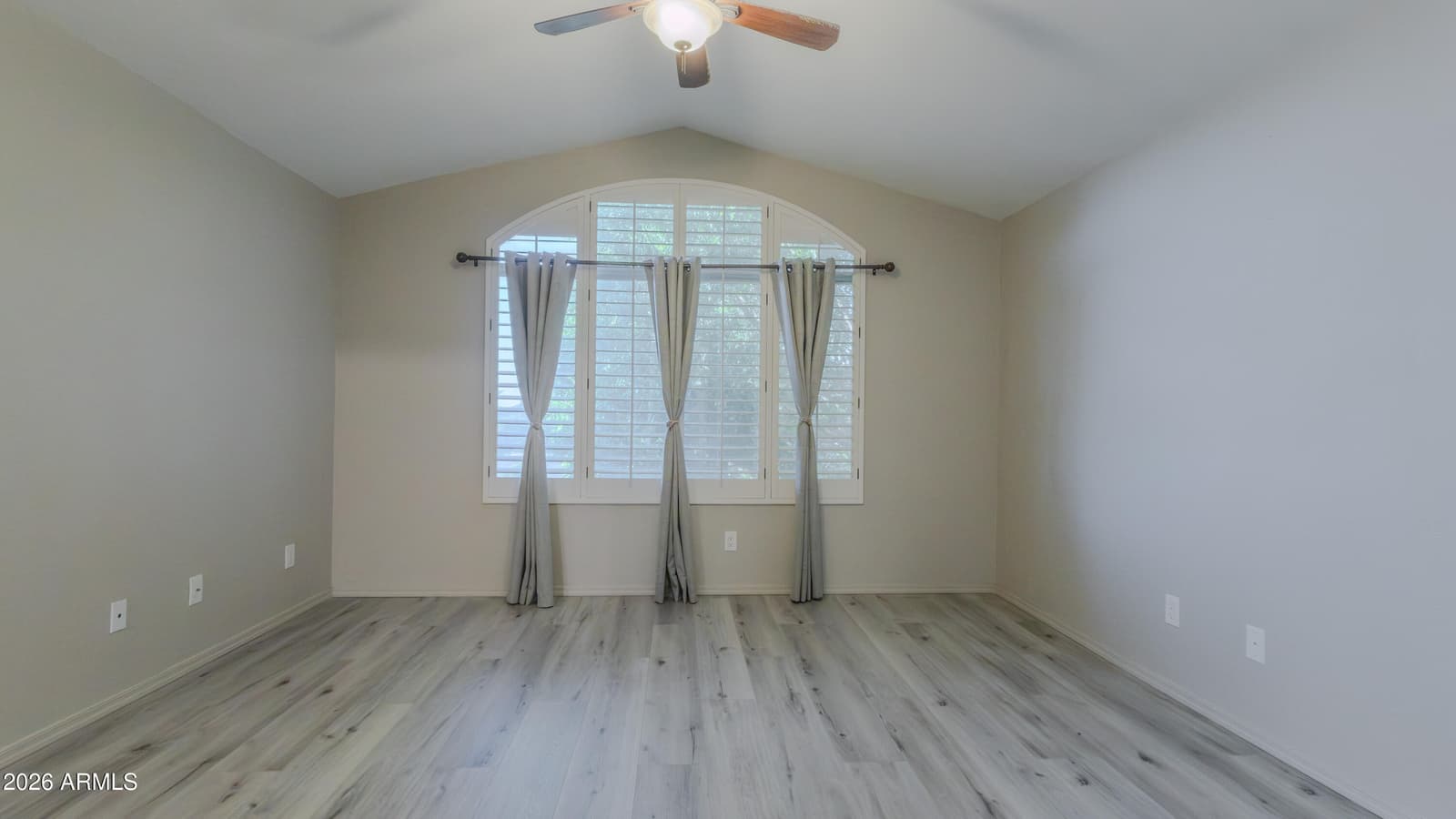 6919 W Via Del Sol Drive, Glendale, AZ 85310 — photo 22 of 32