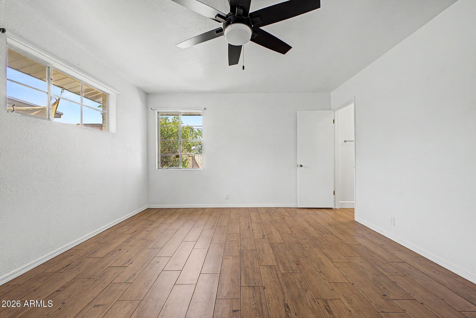 420 W Cheery Lynn Road, Phoenix, AZ 85013 — photo 15 of 34