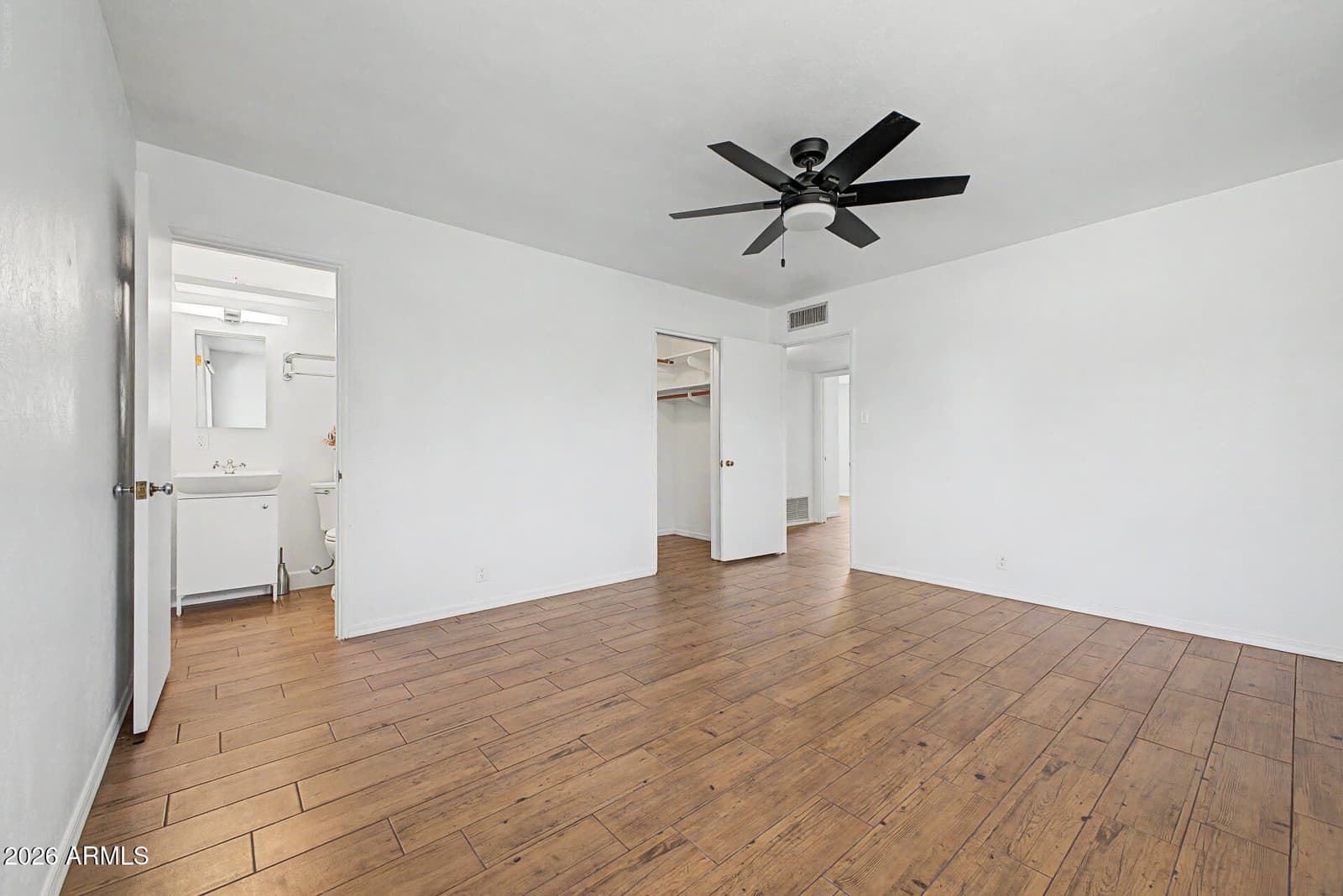 420 W Cheery Lynn Road, Phoenix, AZ 85013 — photo 16 of 34