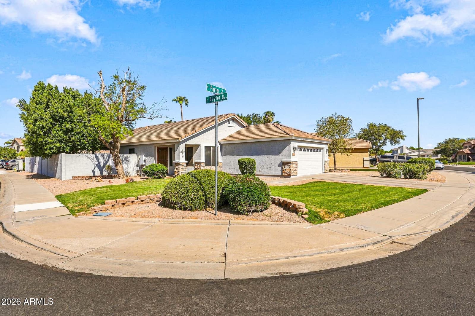 1348 S Porter Street, Gilbert, AZ 85296 — photo 2 of 33
