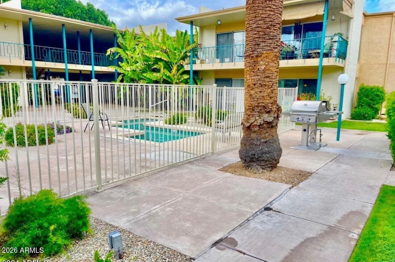 3655 N 5th Avenue 106, Phoenix, AZ 85013 — photo 4 of 29