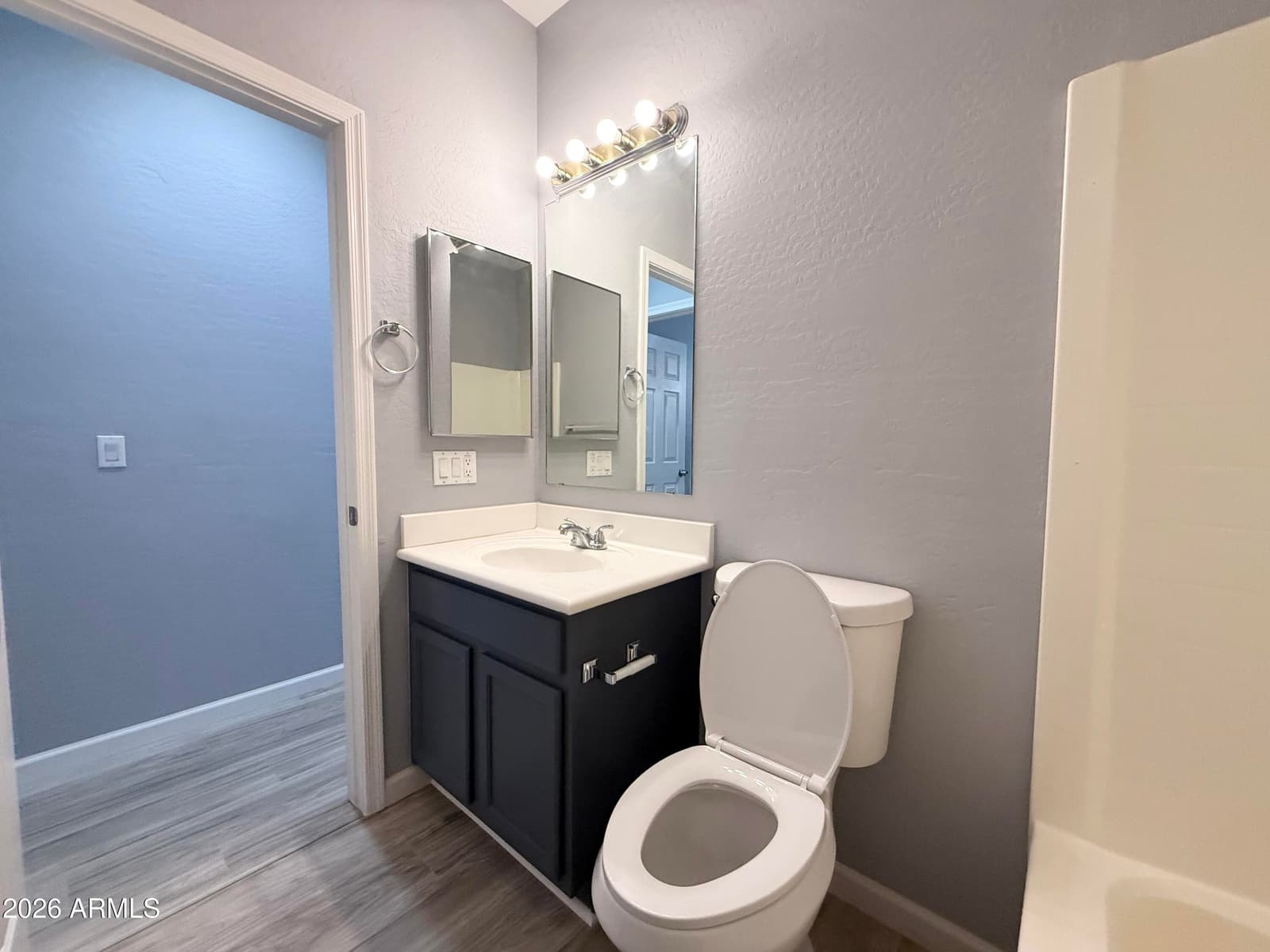 2422 W Ellis Street, Phoenix, AZ 85041 — photo 15 of 38