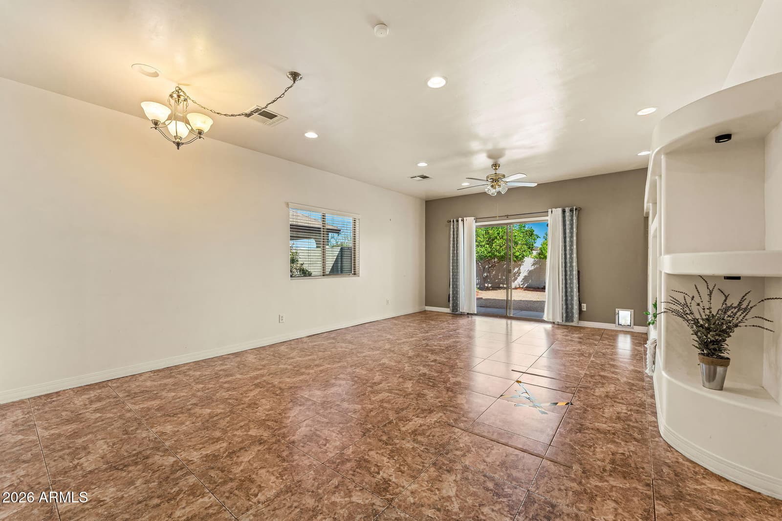 450 Guskin Road, Morristown, AZ 85342 — photo 14 of 23