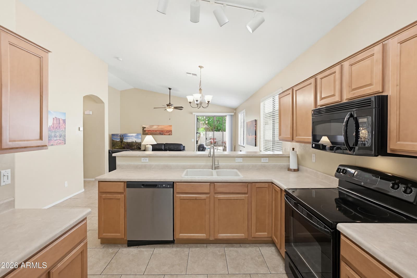 17271 W Smokey Drive, Surprise, AZ 85388 — photo 11 of 48