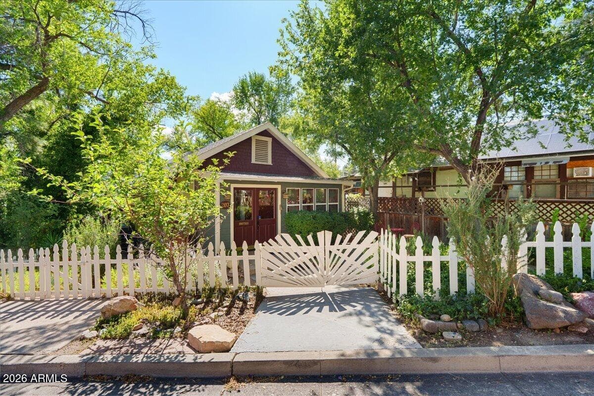 207 Congress Avenue, Prescott, AZ 86303 — photo 20 of 23