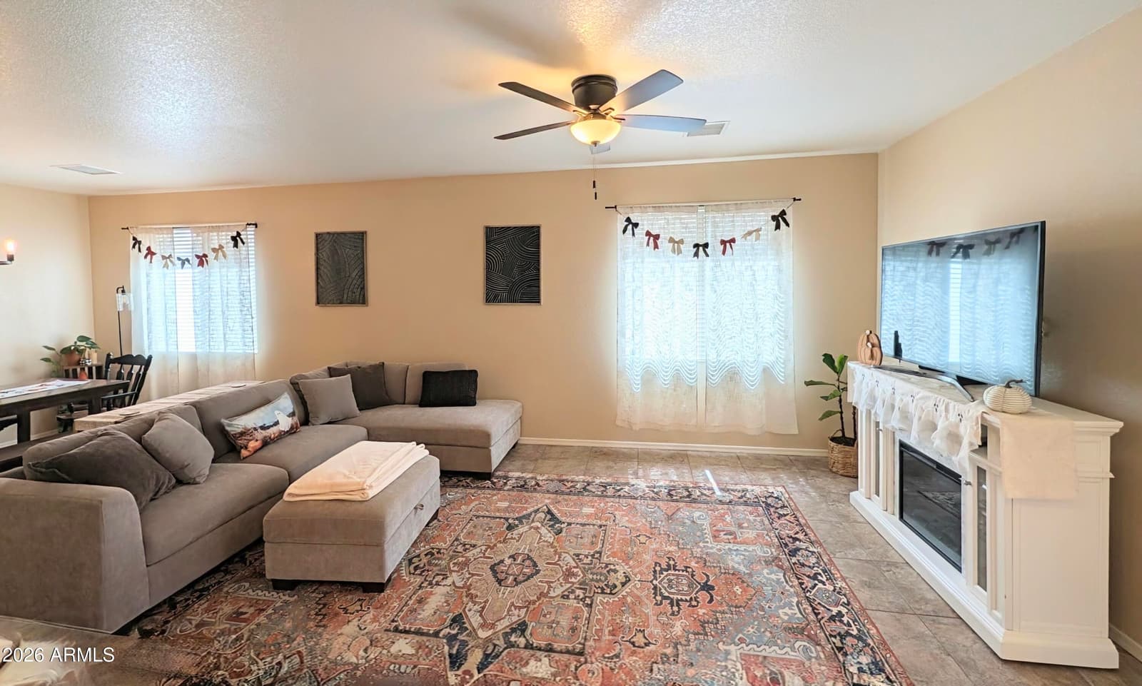 1440 Bonnie View Place, Sierra Vista, AZ 85635 — photo 5 of 34
