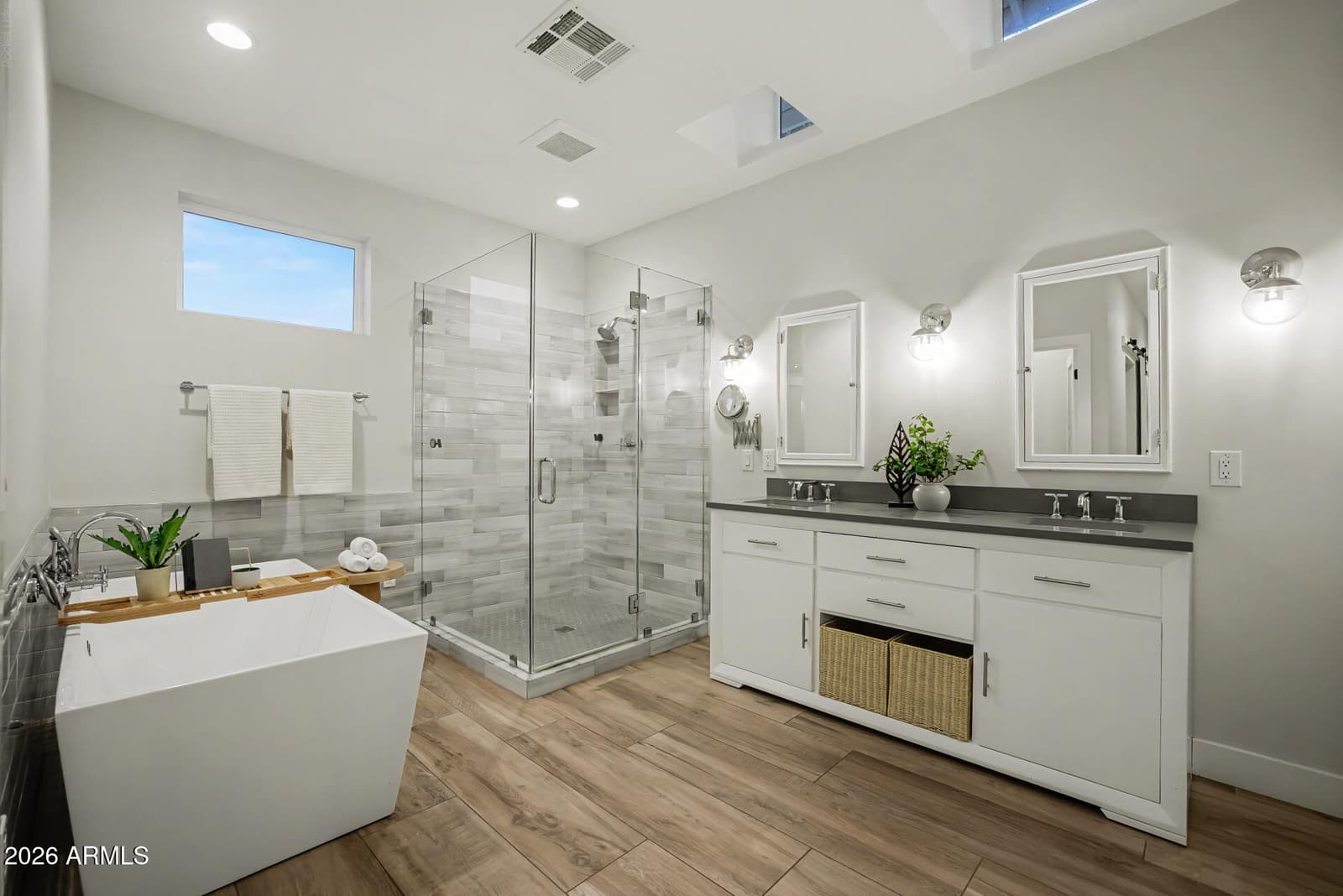 4711 N 33rd Street, Phoenix, AZ 85018 — photo 15 of 38