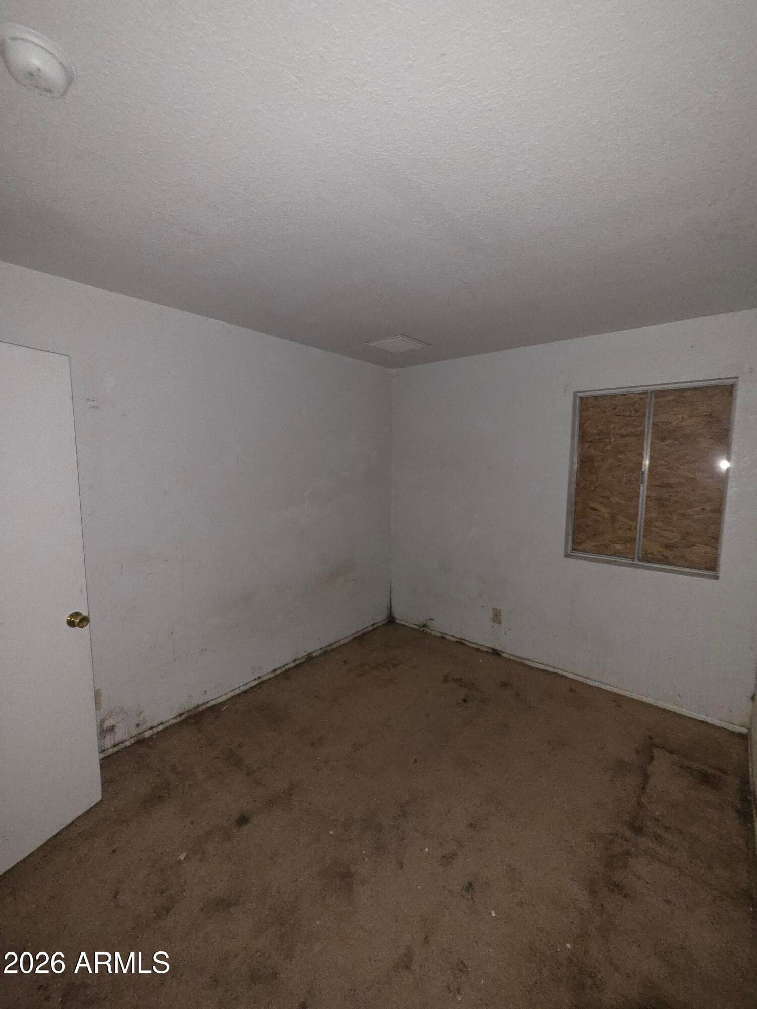 2211 W Hartford Avenue, Phoenix, AZ 85023 — photo 10 of 12