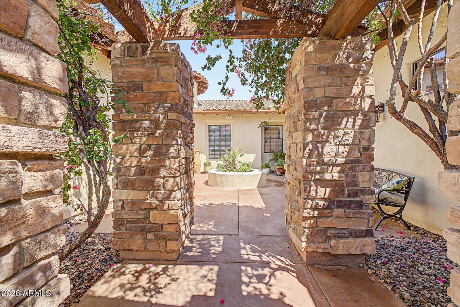 816 W Sycamore Court, Litchfield Park, AZ 85340 — photo 9 of 40