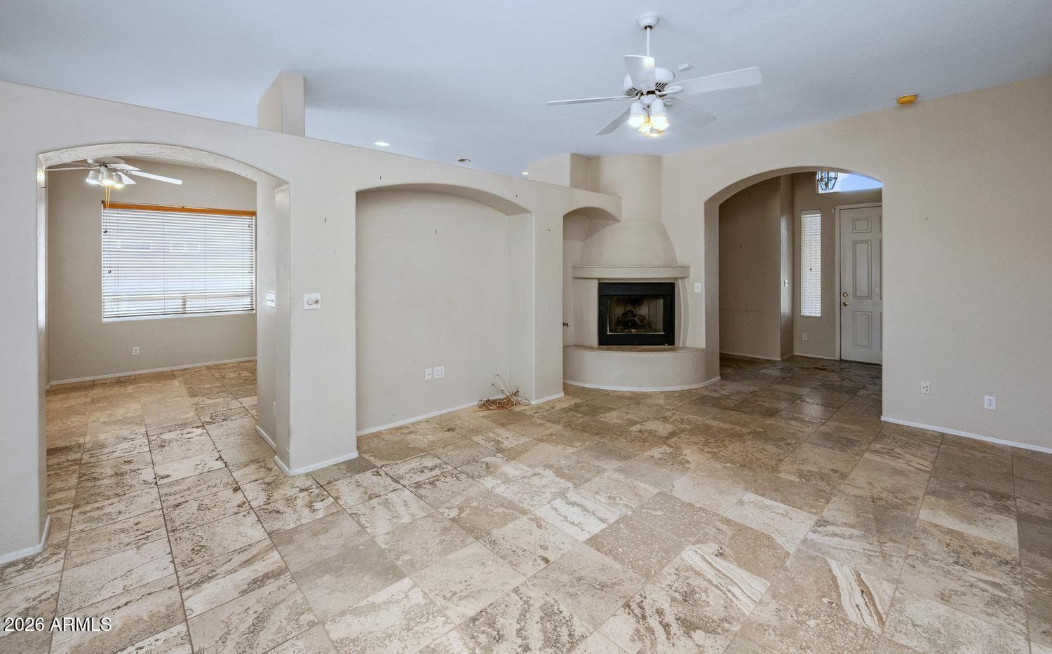 1426 E McLellan Boulevard, Phoenix, AZ 85014 — photo 4 of 31