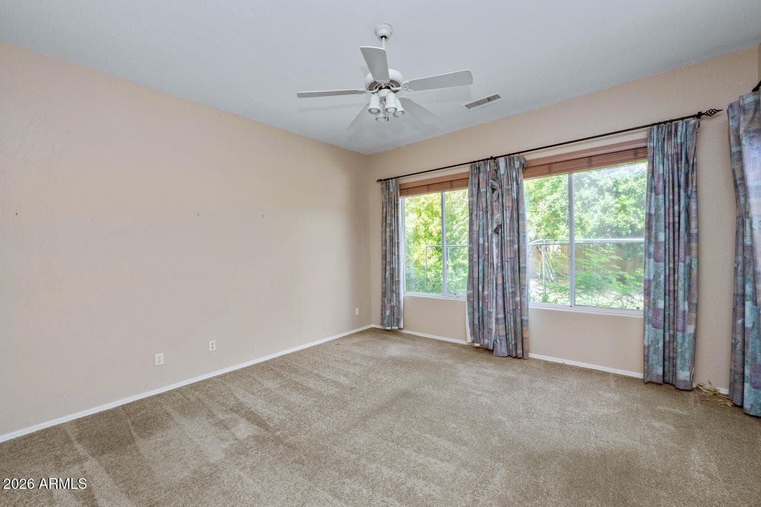 1426 E McLellan Boulevard, Phoenix, AZ 85014 — photo 12 of 31