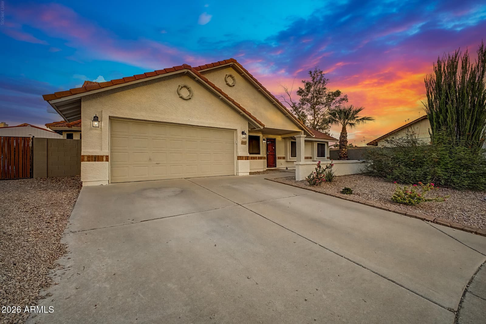 921 N Sandal Circle, Mesa, AZ 85205 — photo 2 of 42