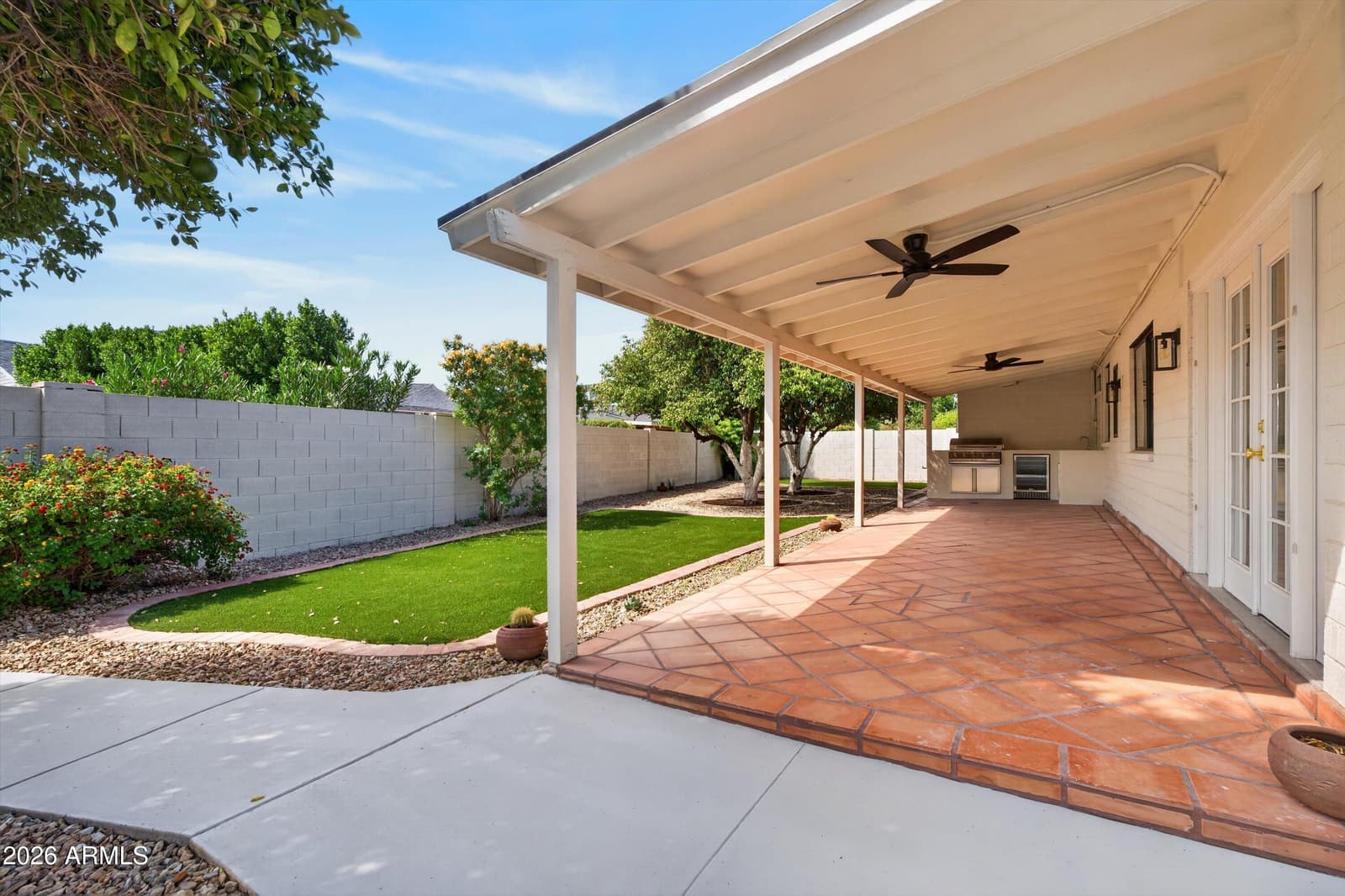 8631 E Sage Drive, Scottsdale, AZ 85250 — photo 10 of 42