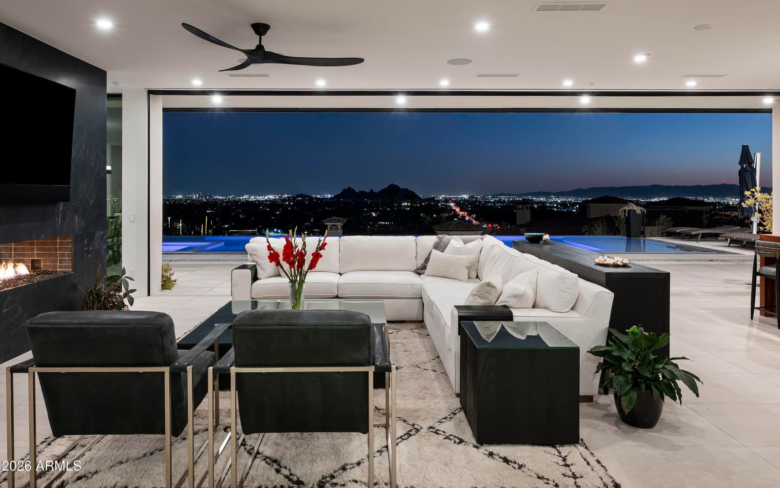 4725 N 56th Street, Phoenix, AZ 85018 — photo 1 of 35