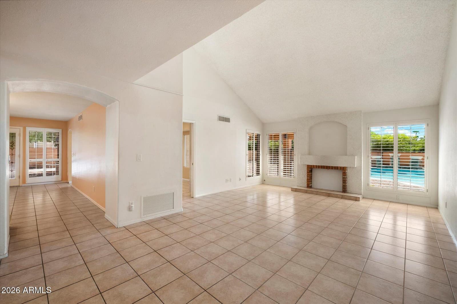6235 E Paradise Lane, Scottsdale, AZ 85254 — photo 4 of 48
