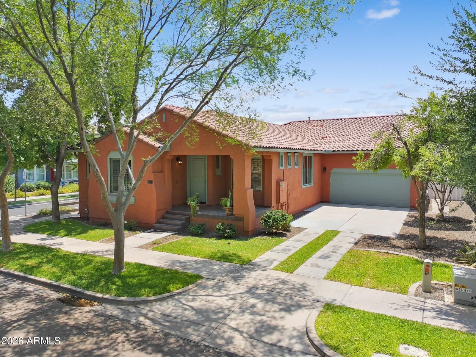 3041 E Camellia Drive, Gilbert, AZ 85296 — photo 1 of 61