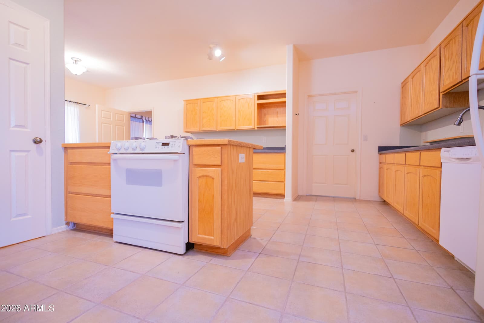 4445 S Calle Encina, Sierra Vista, AZ 85650 — photo 10 of 29