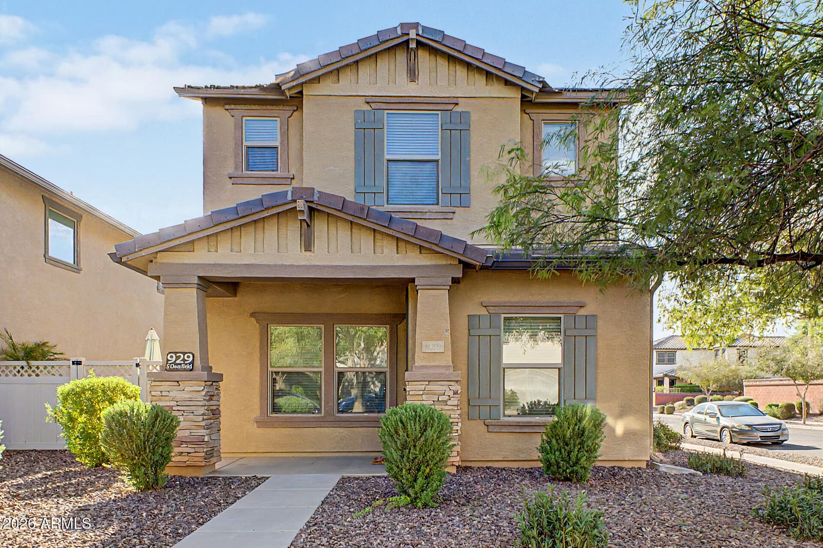 929 S Deerfield Lane, Gilbert, AZ 85296 — photo 1 of 26