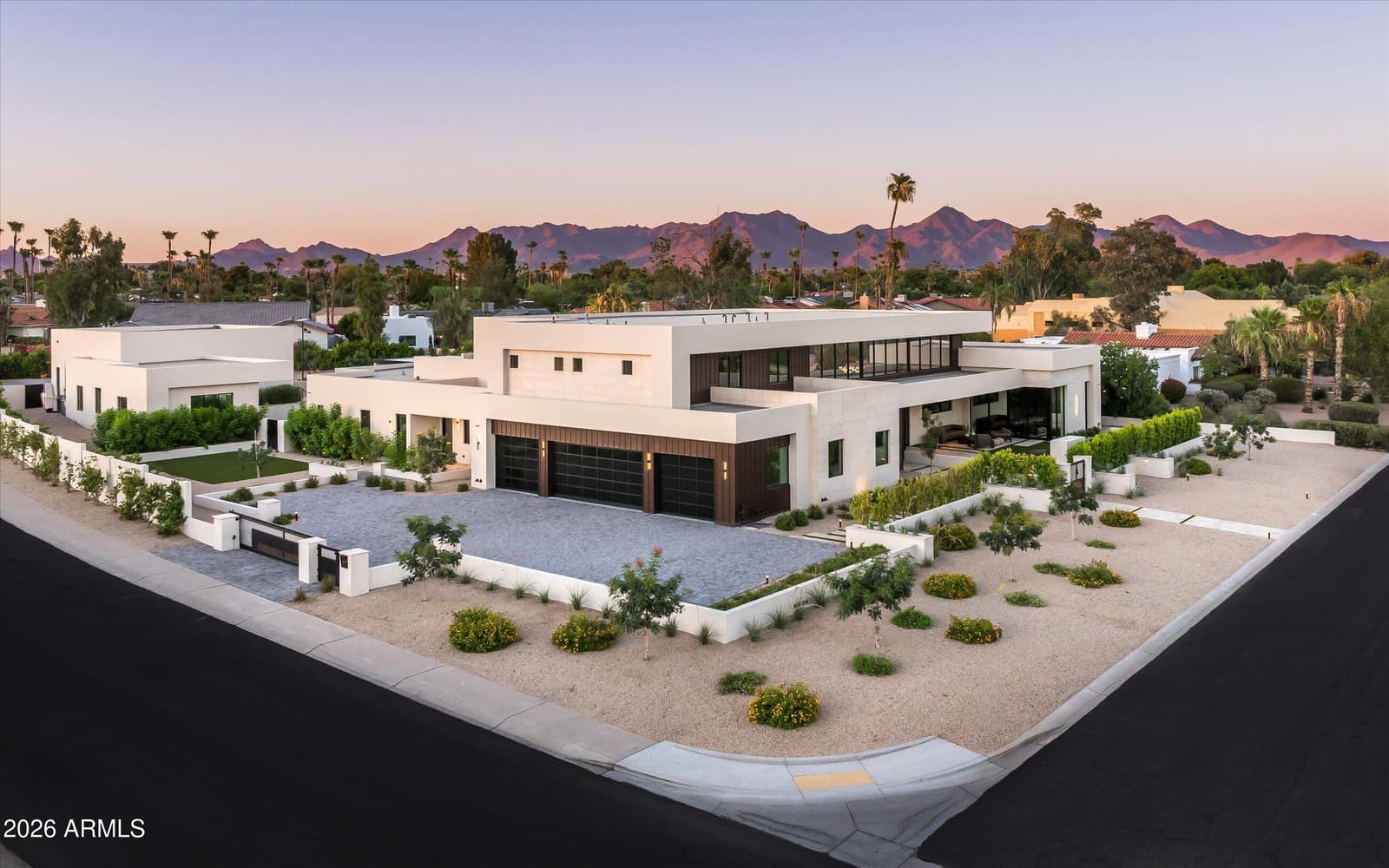 7432 E Wethersfield Road, Scottsdale, AZ 85260 — photo 1 of 134