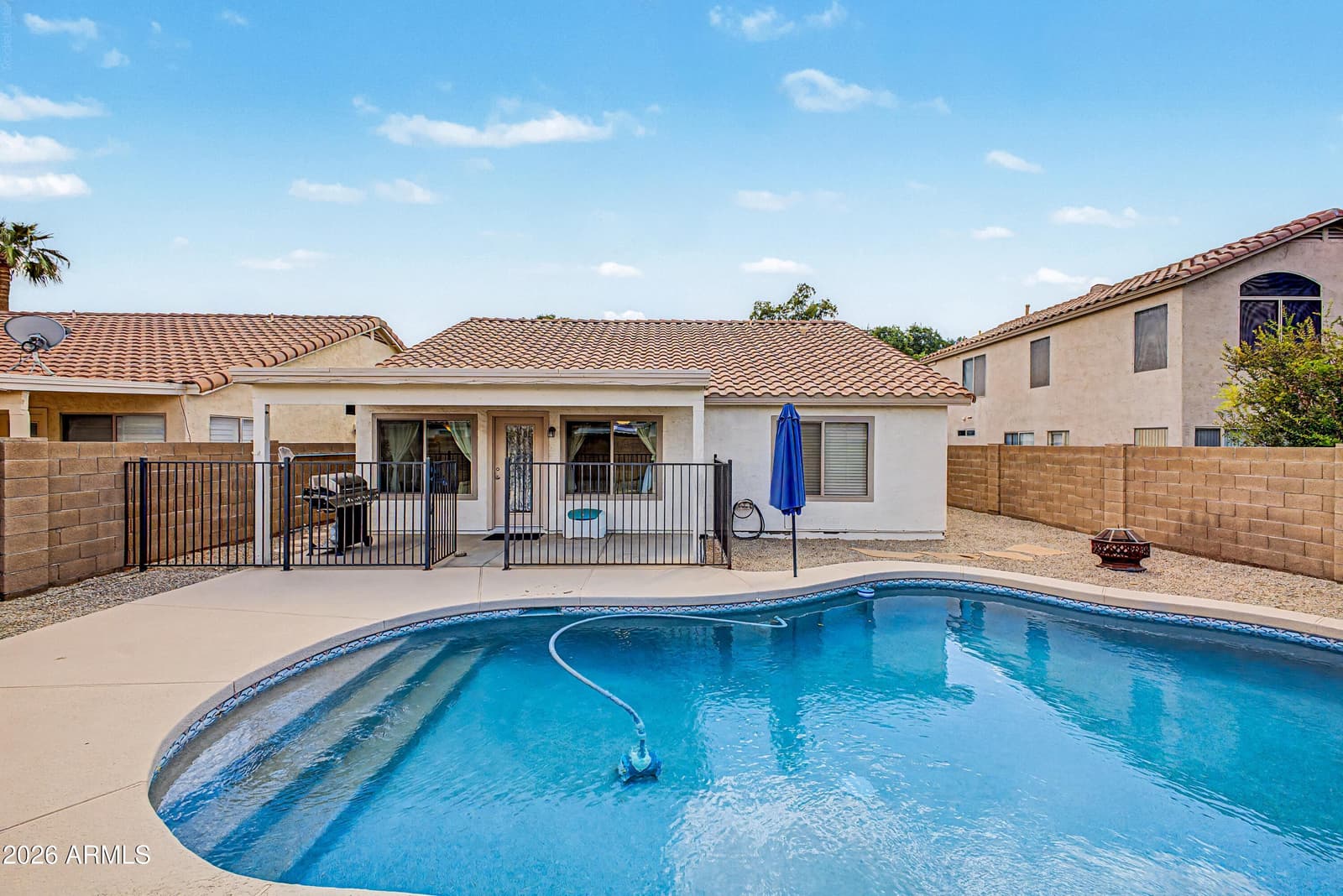 1352 W Sparrow Drive, Chandler, AZ 85286 — photo 1 of 21