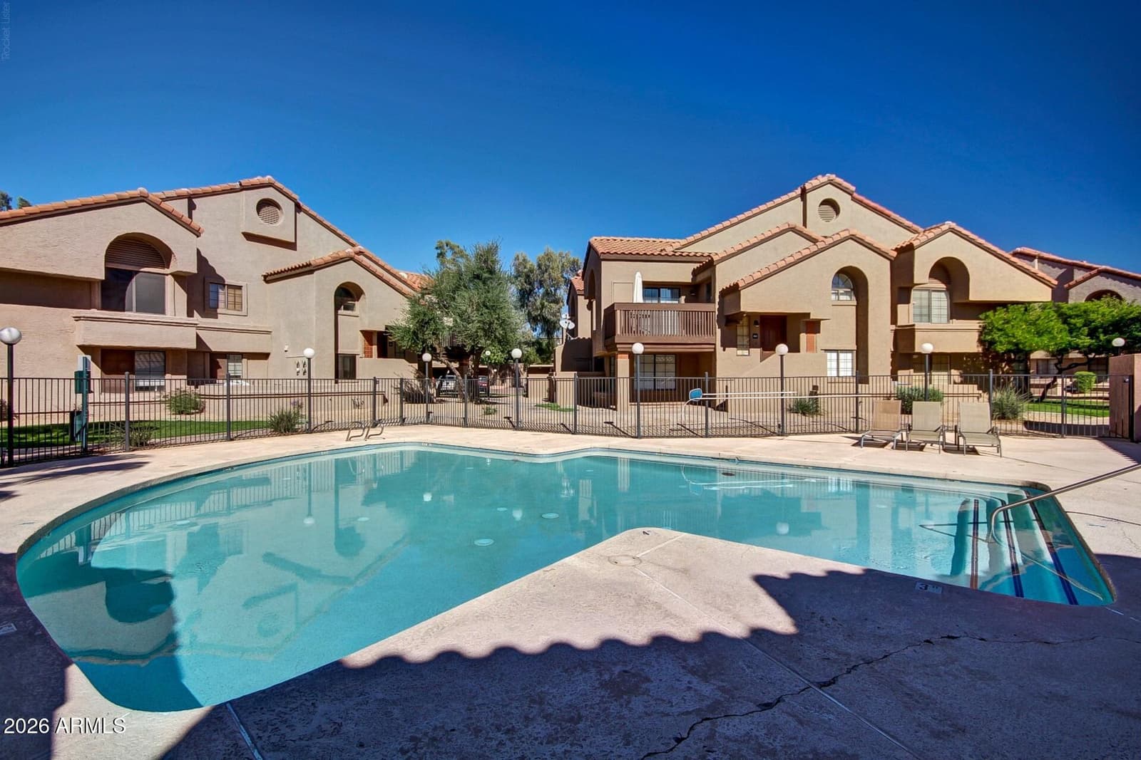 925 N College Avenue D213, Tempe, AZ 85288 — photo 41 of 47