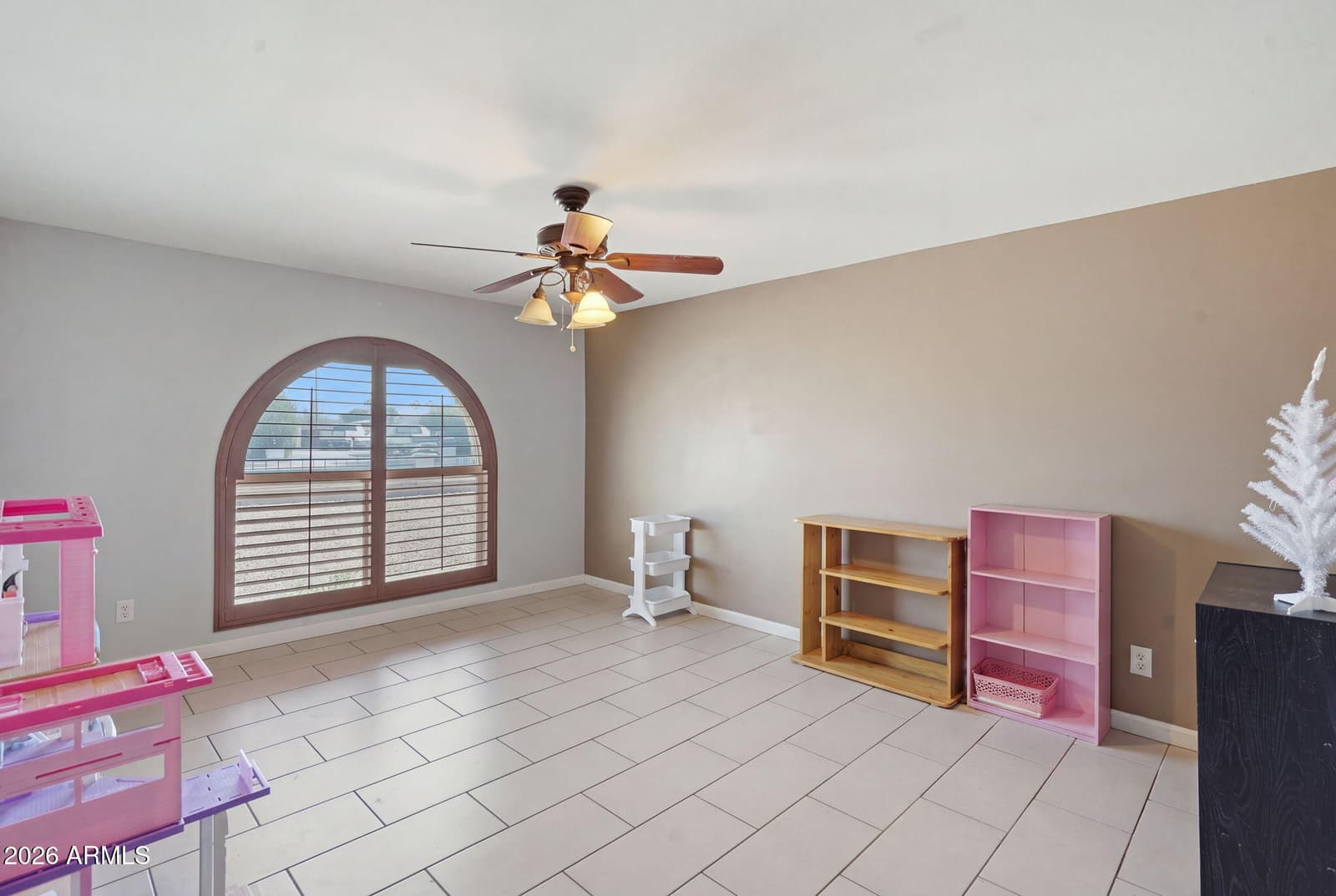 7330 W Angela Drive, Glendale, AZ 85308 — photo 13 of 32