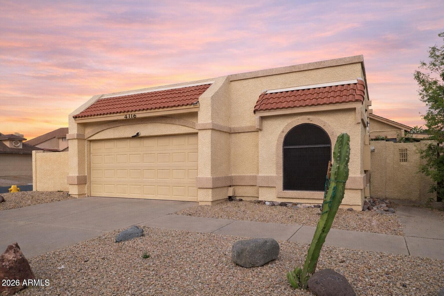 406 E Taro Lane, Phoenix, AZ 85024 — photo 1 of 29