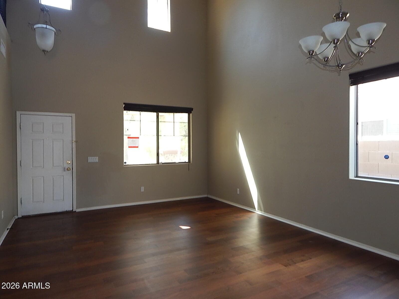 10034 W Hammond Lane, Tolleson, AZ 85353 — photo 3 of 16
