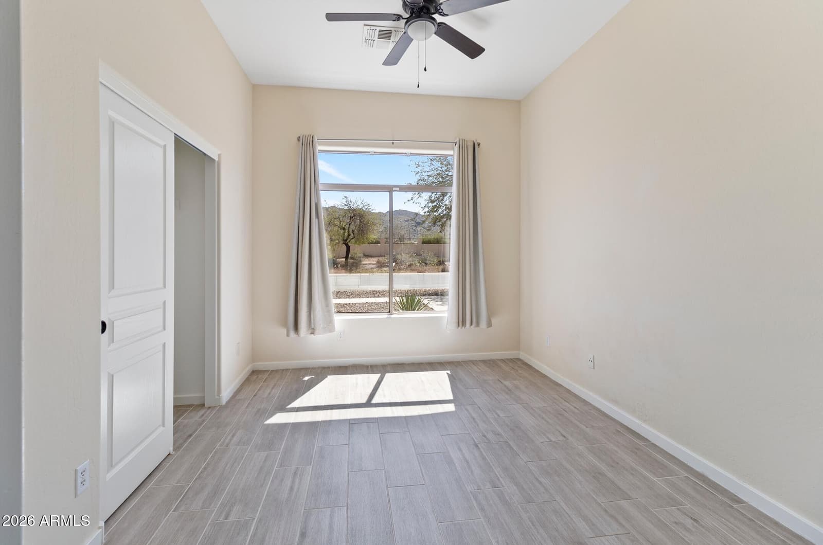 2224 E Fawn Drive, Phoenix, AZ 85042 — photo 12 of 45