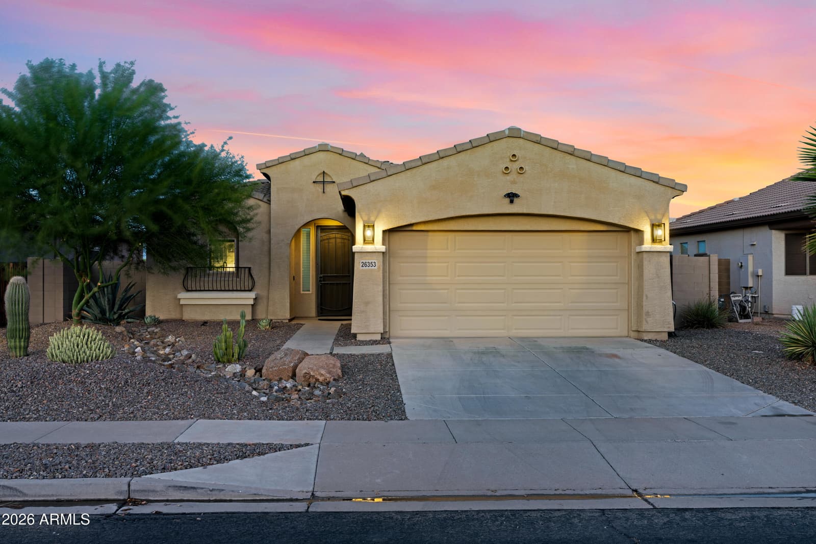 26353 N 164th Drive, Surprise, AZ 85387 — photo 2 of 51