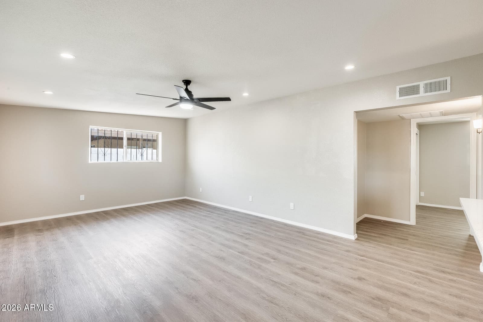2739 W Hazelwood Street, Phoenix, AZ 85017 — photo 6 of 30
