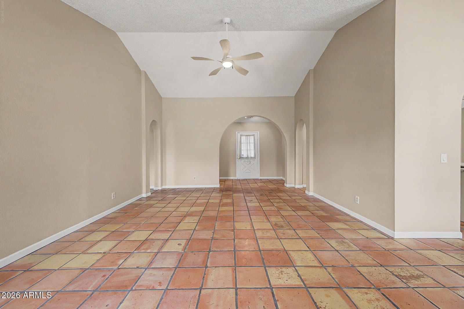 6433 W Kings Avenue, Glendale, AZ 85306 — photo 14 of 53