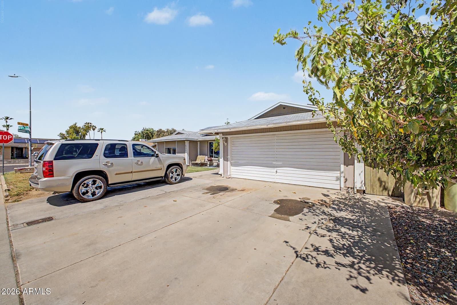 6834 W Vermont Avenue, Glendale, AZ 85303 — photo 6 of 41