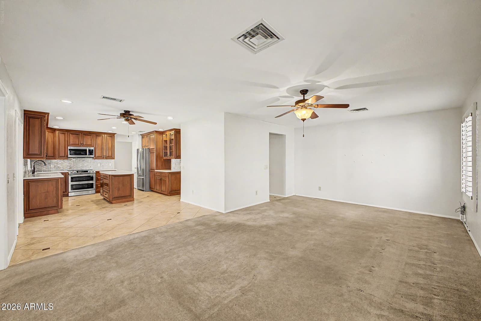 3922 E Goldfinch Gate Lane, Phoenix, AZ 85044 — photo 13 of 46