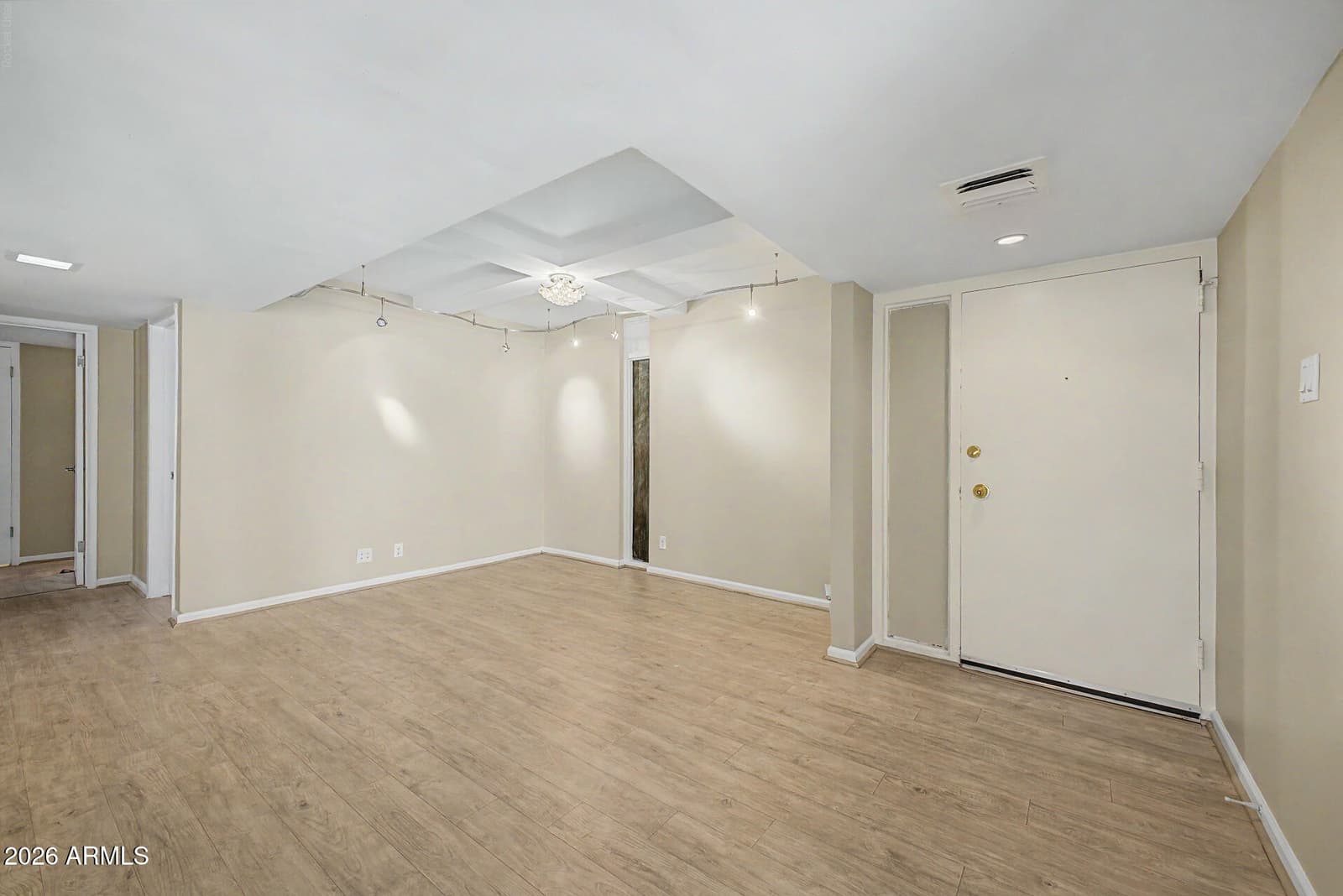 6502 N Central Avenue A101, Phoenix, AZ 85012 — photo 4 of 33