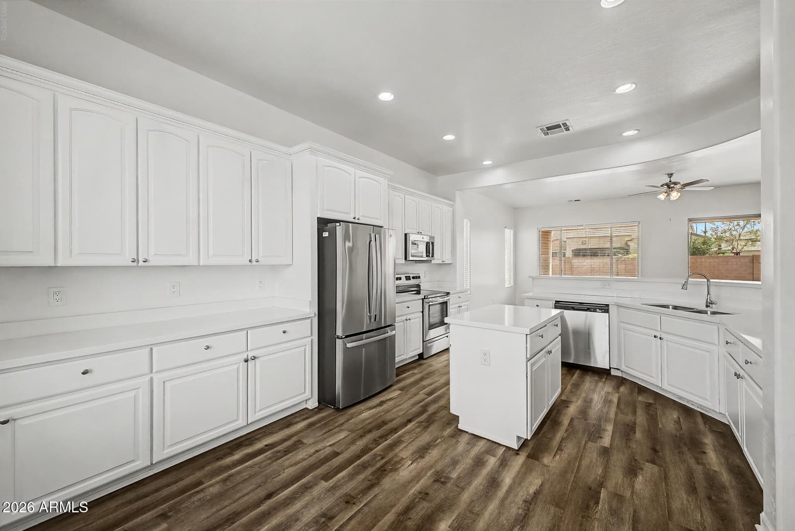 6893 S Black Hills Way, Chandler, AZ 85249 — photo 15 of 61