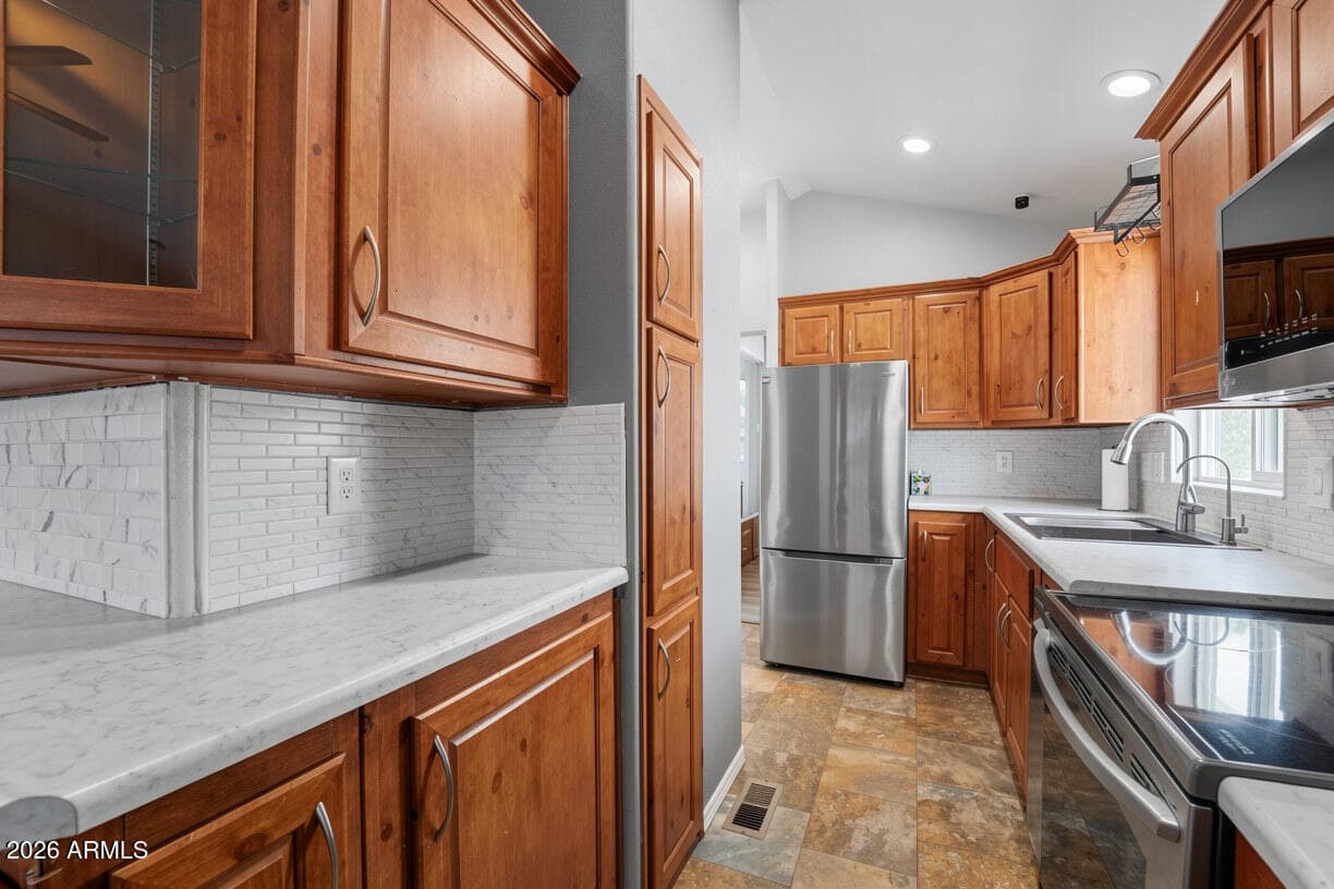 303 N Lindsay Road T69, Mesa, AZ 85213 — photo 10 of 33