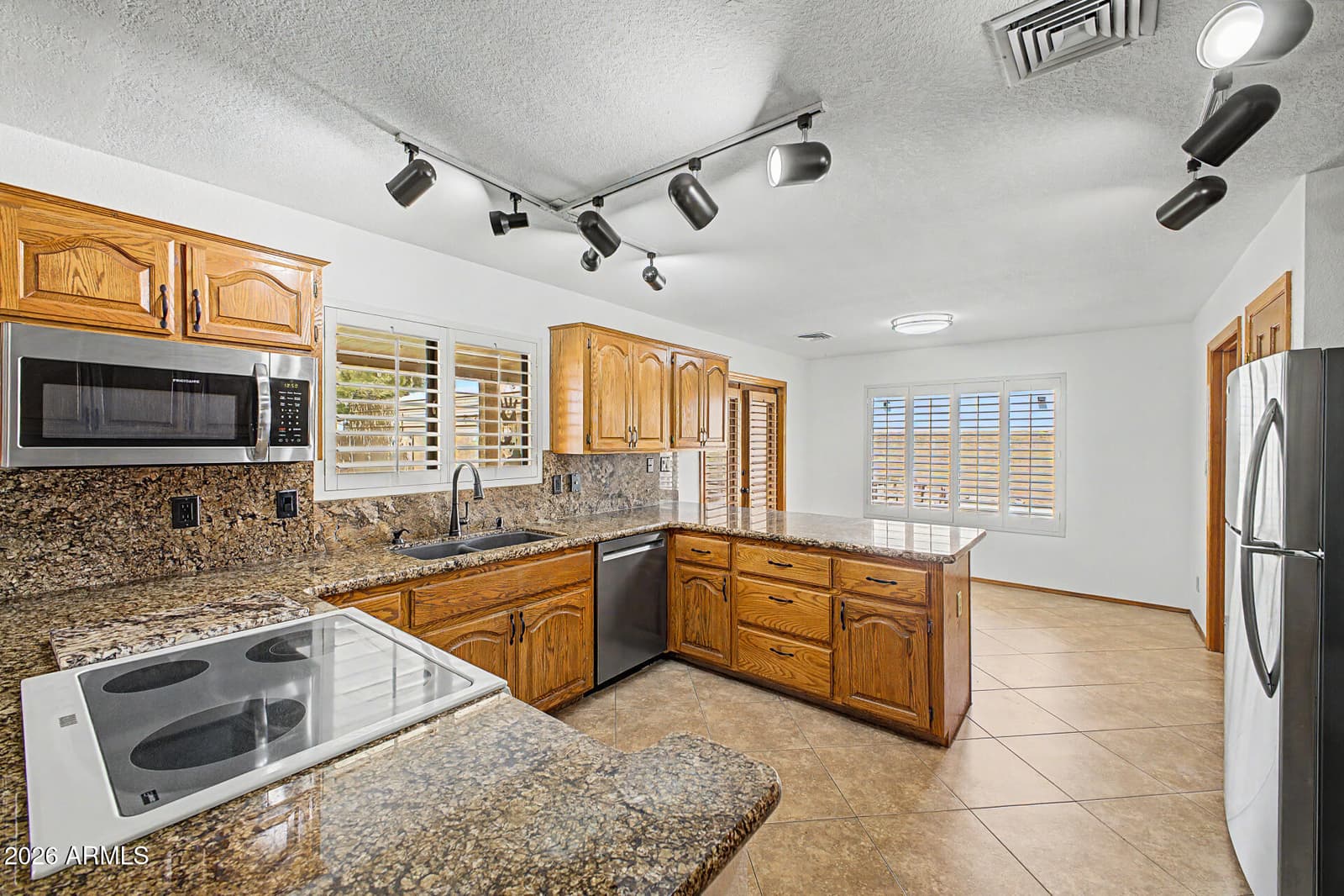 8122 S Palm Drive, Tempe, AZ 85284 — photo 14 of 43
