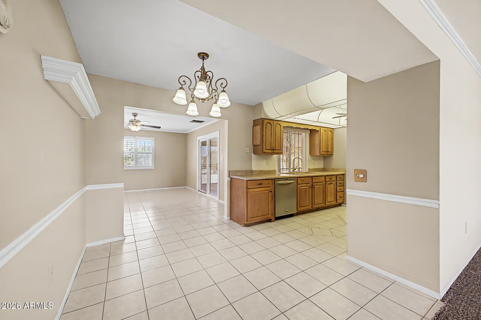 9213 W Long Hills Drive, Sun City, AZ 85351 — photo 6 of 24