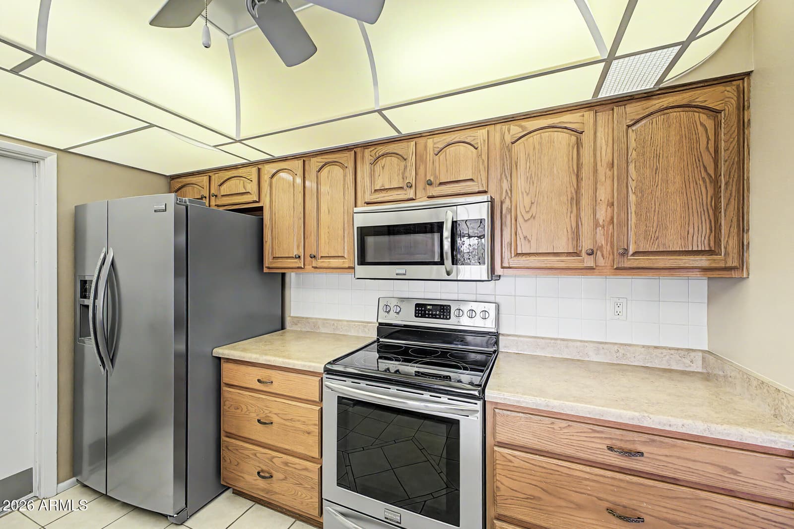 9213 W Long Hills Drive, Sun City, AZ 85351 — photo 10 of 24