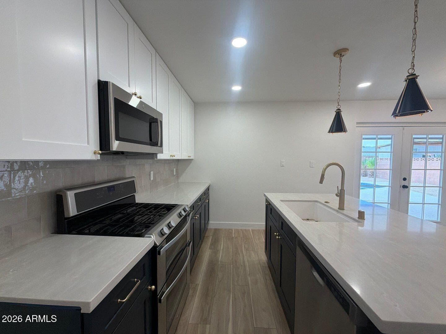 3529 W Stella Lane, Phoenix, AZ 85019 — photo 14 of 40