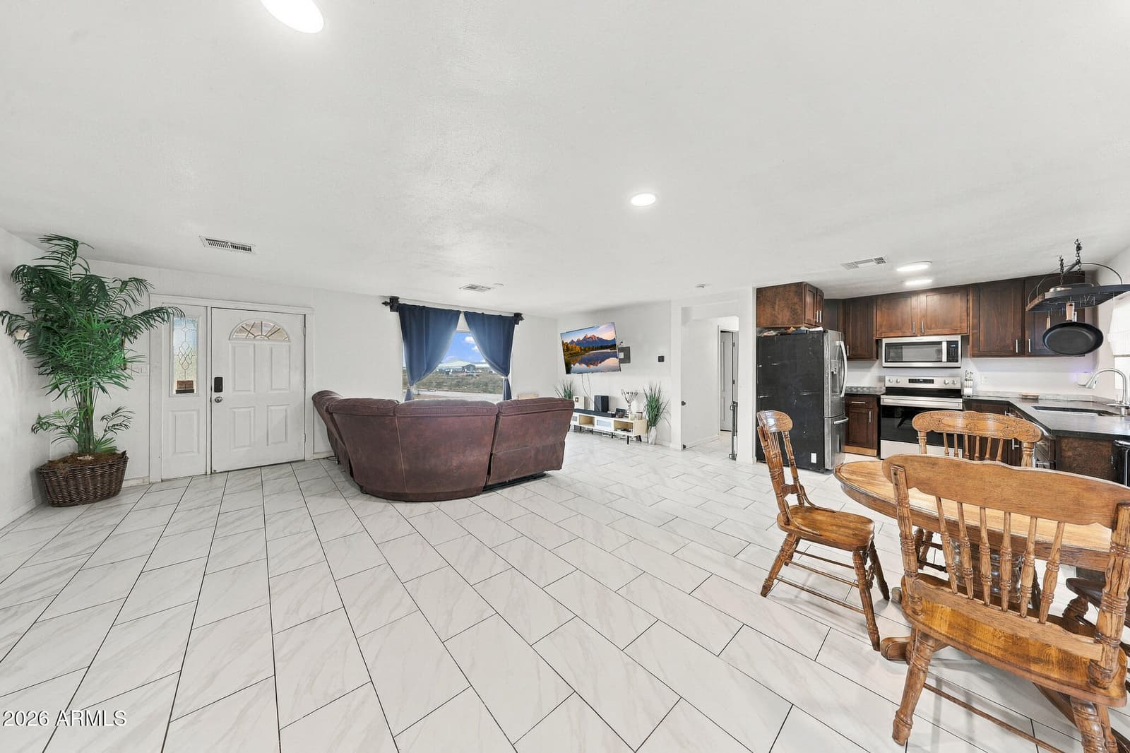 35202 W Steinway Drive, Arlington, AZ 85322 — photo 9 of 48