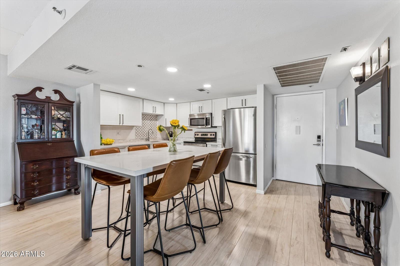 7950 E Camelback Road 704, Scottsdale, AZ 85251 — photo 5 of 32