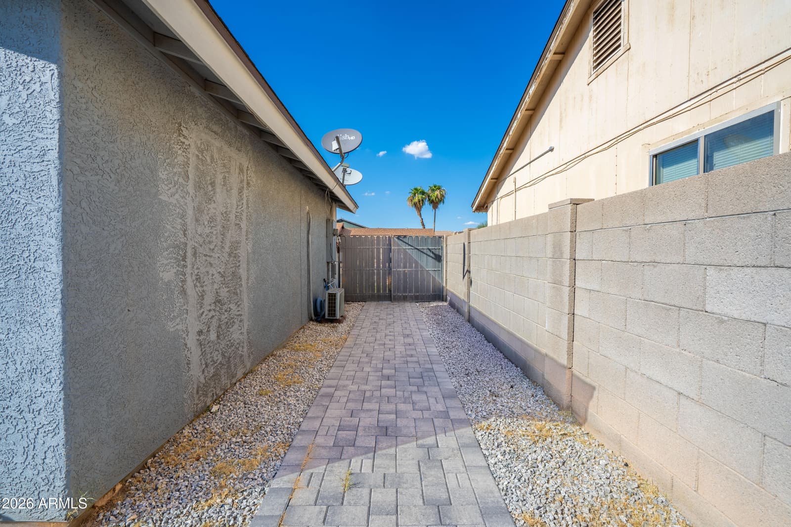 7139 W Earll Drive, Phoenix, AZ 85033 — photo 35 of 43