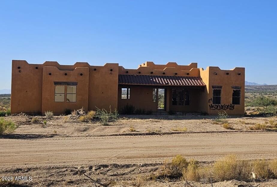 12353 E Old Mule Drive, Kingman, AZ 86401 — photo 1 of 6