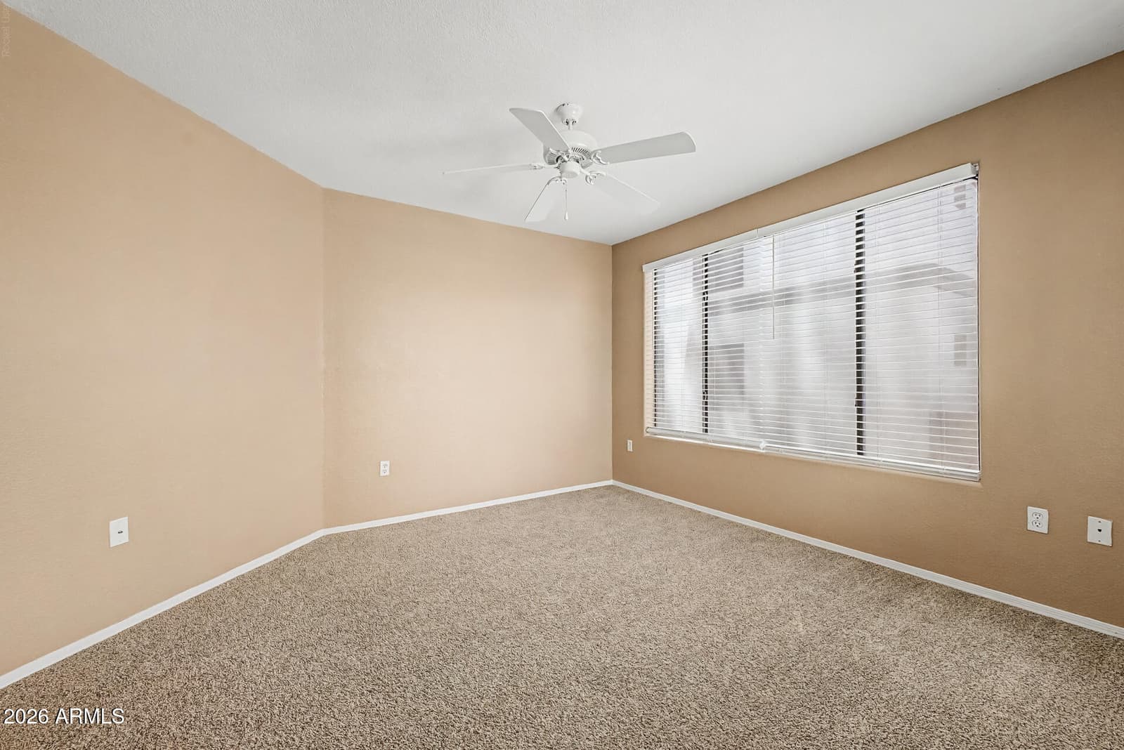3848 N 3rd Avenue 1040, Phoenix, AZ 85013 — photo 8 of 34