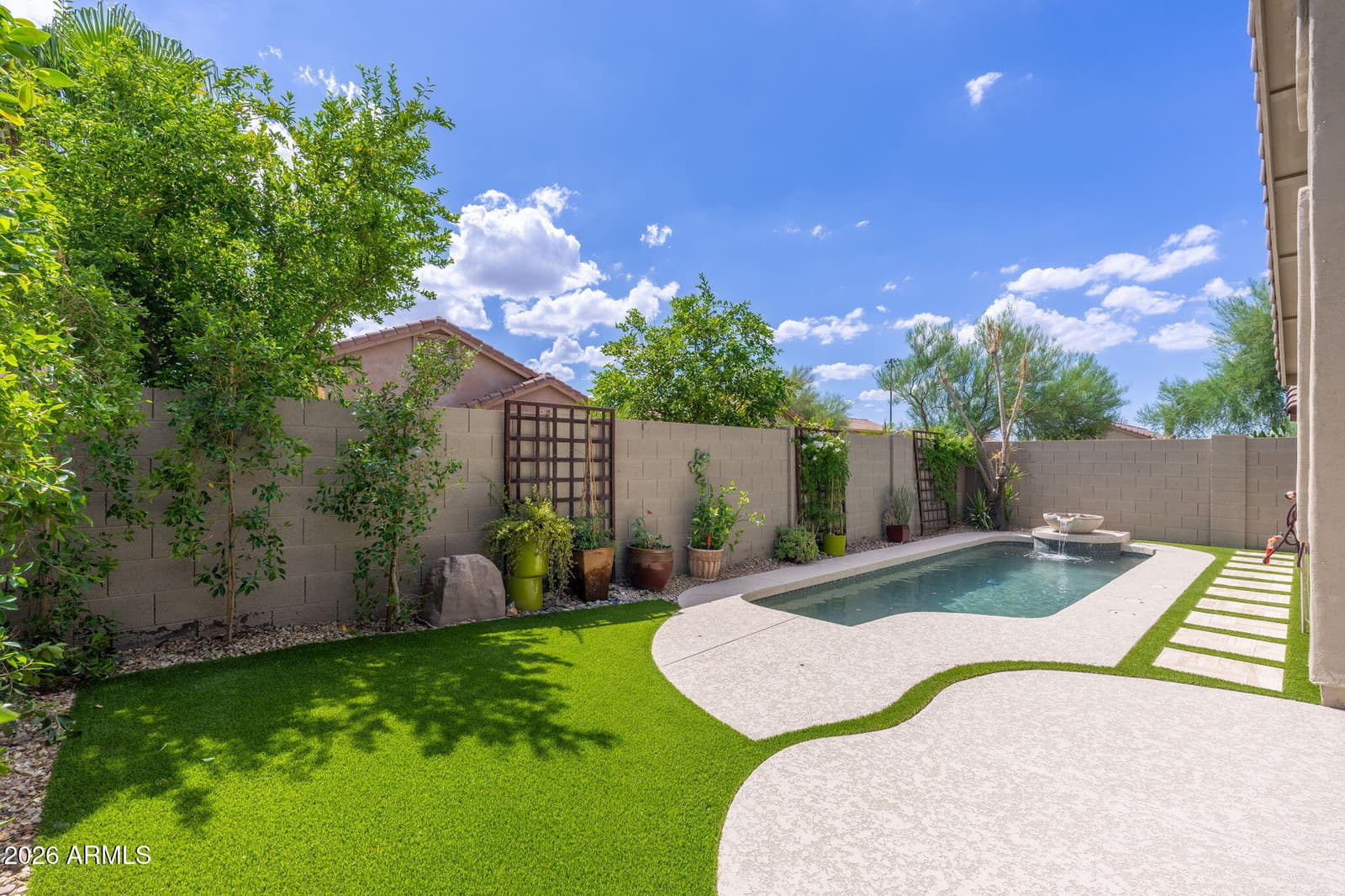 10215 E Hillery Drive, Scottsdale, AZ 85255 — photo 1 of 30