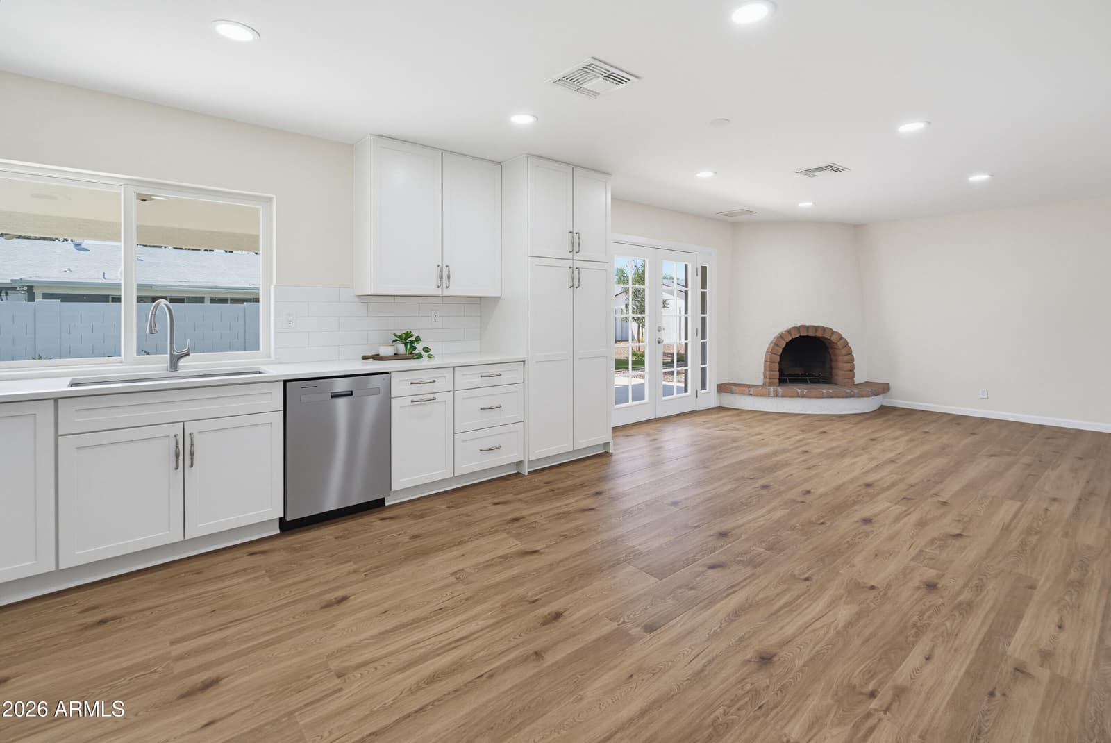 8901 E Lupine Avenue, Scottsdale, AZ 85260 — photo 10 of 35